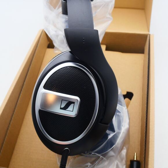 NEW Sennheiser HD 599 SE Open Back EarCup Wired Headphones Black 508697 - Picture 13 of 14